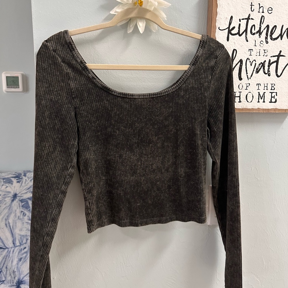 Wild Fable Charcoal Ribbed top
